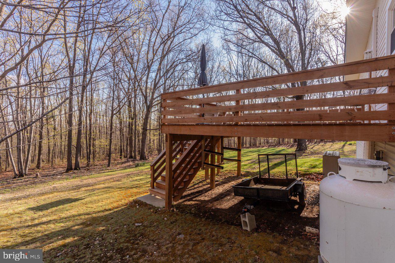 160 Gale Ln Property Photo 43