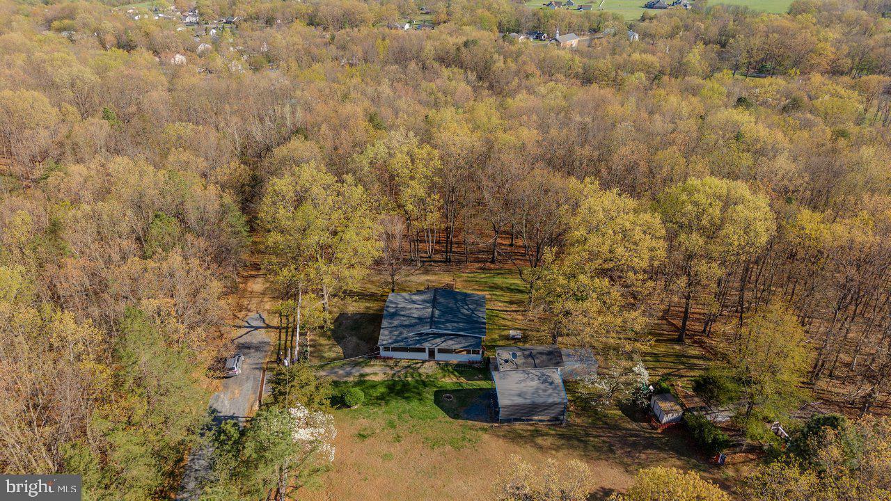 160 Gale Ln Property Photo 70
