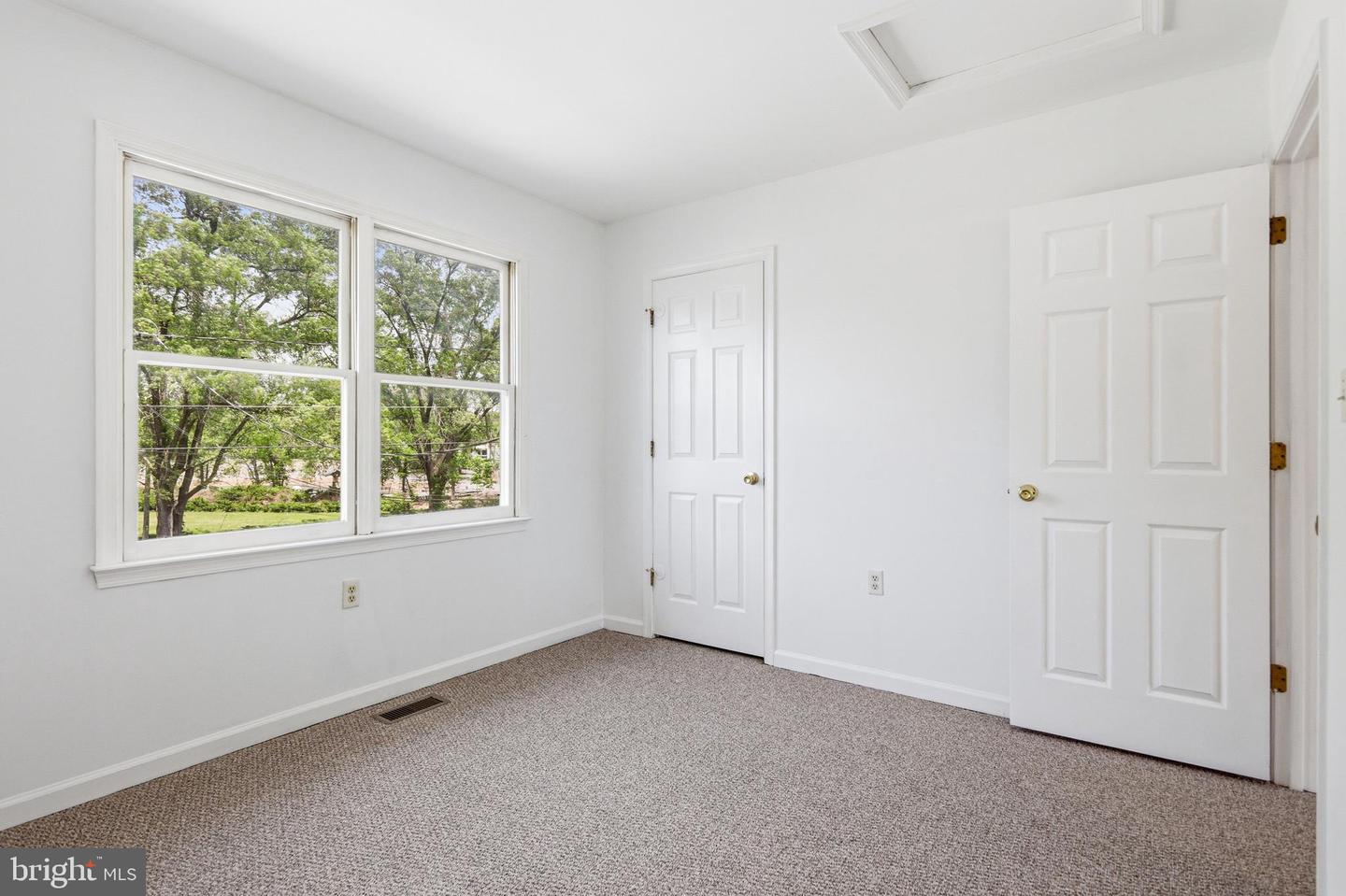 312 Quincy Ave Property Photo 22