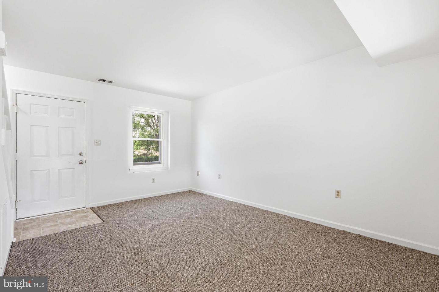 312 Quincy Ave Property Photo 35