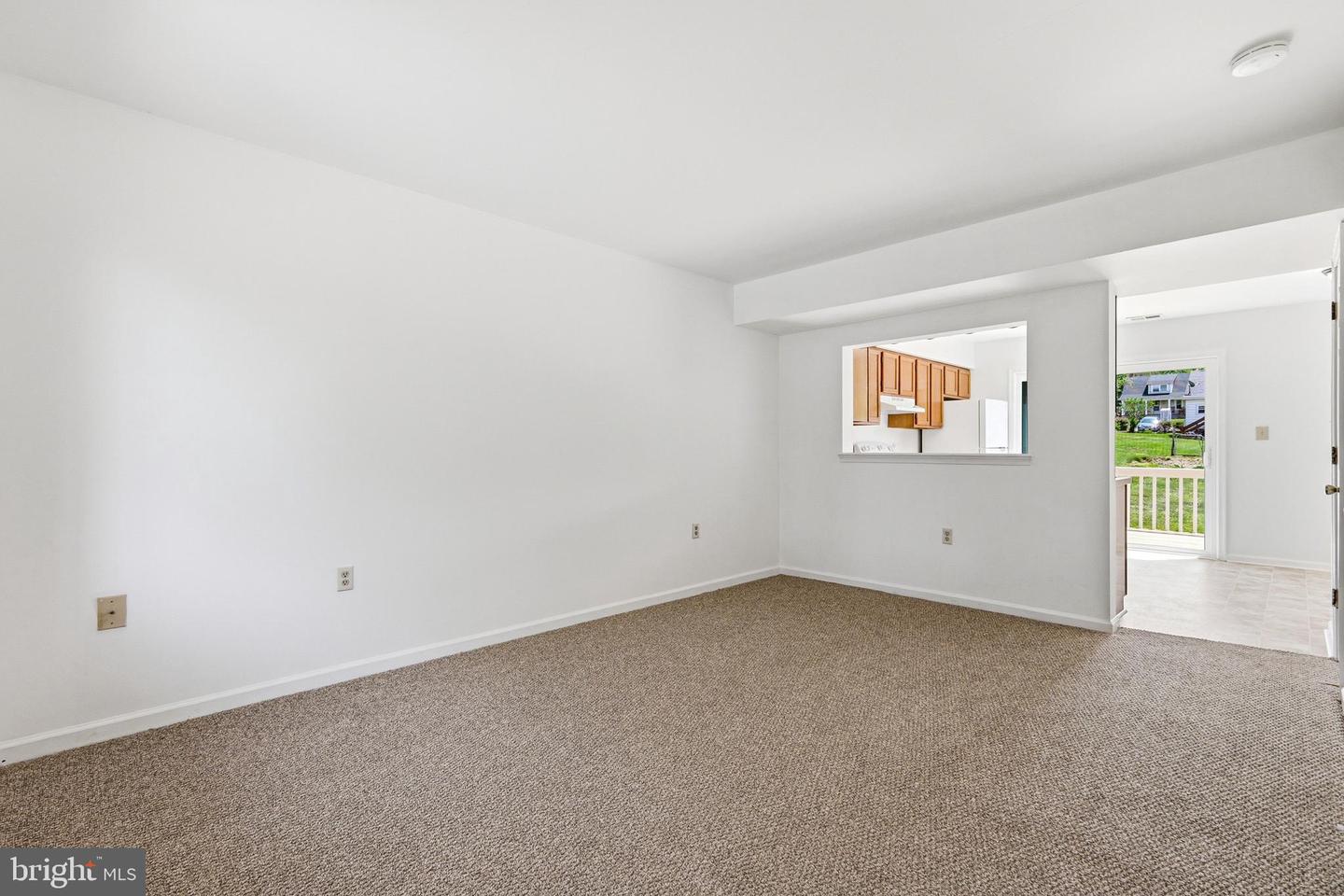 312 Quincy Ave Property Photo 36