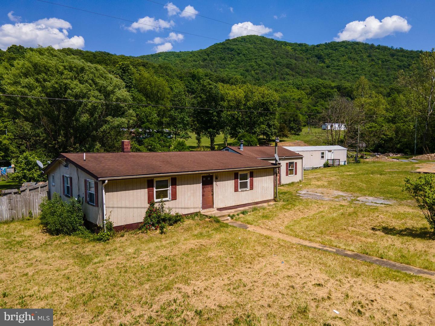 753 Steam Hollow Rd Property Photo 1