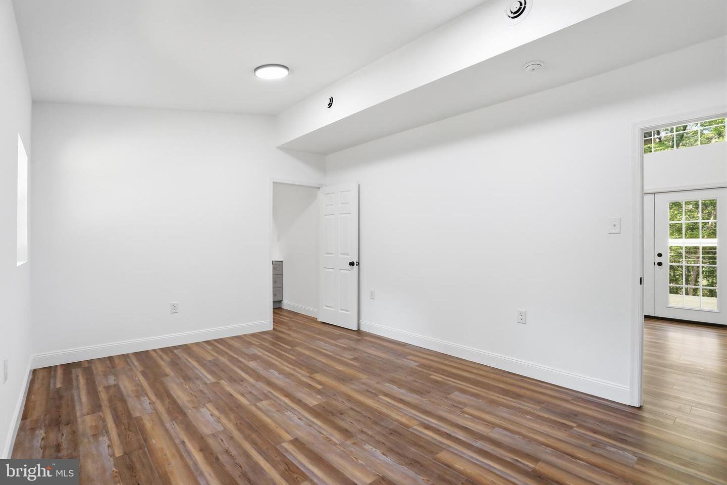 1307 Cardinal Dr Property Photo 13