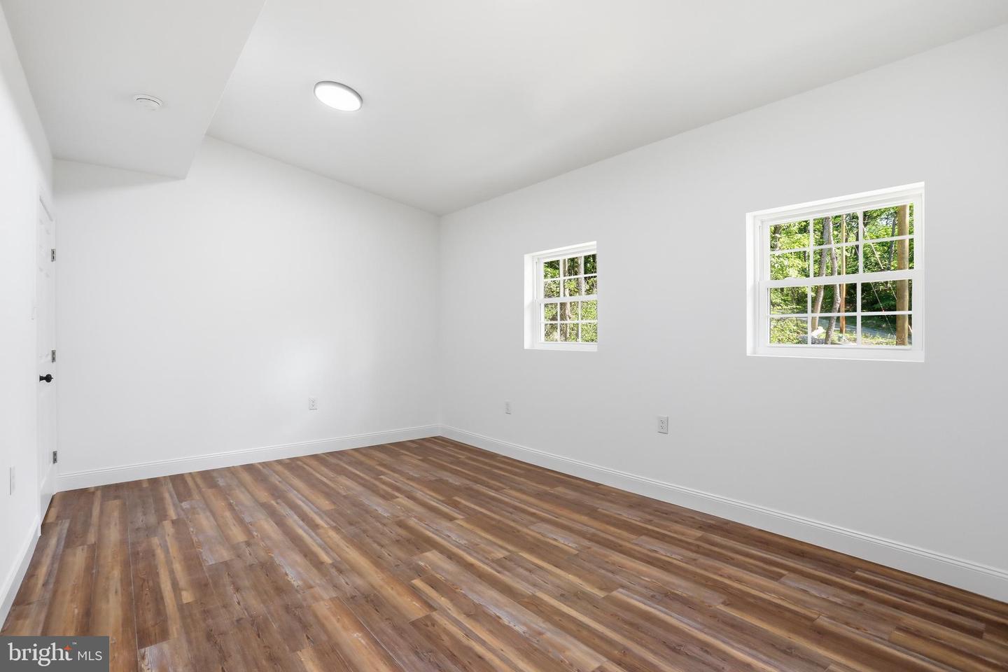 1307 Cardinal Dr Property Photo 14