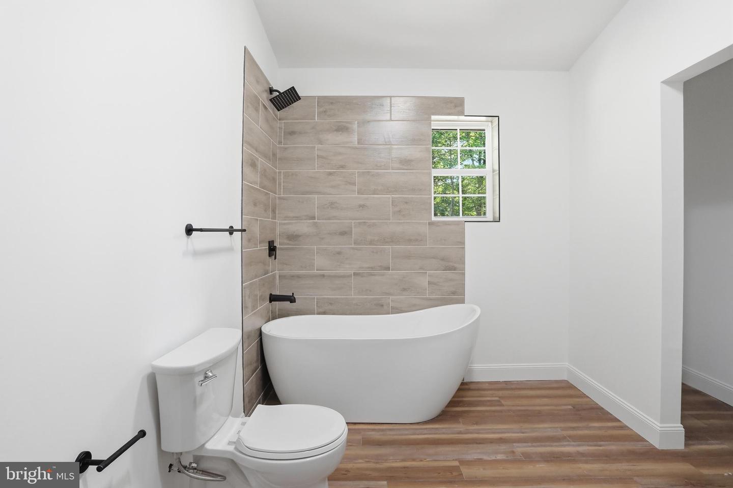 1307 Cardinal Dr Property Photo 15