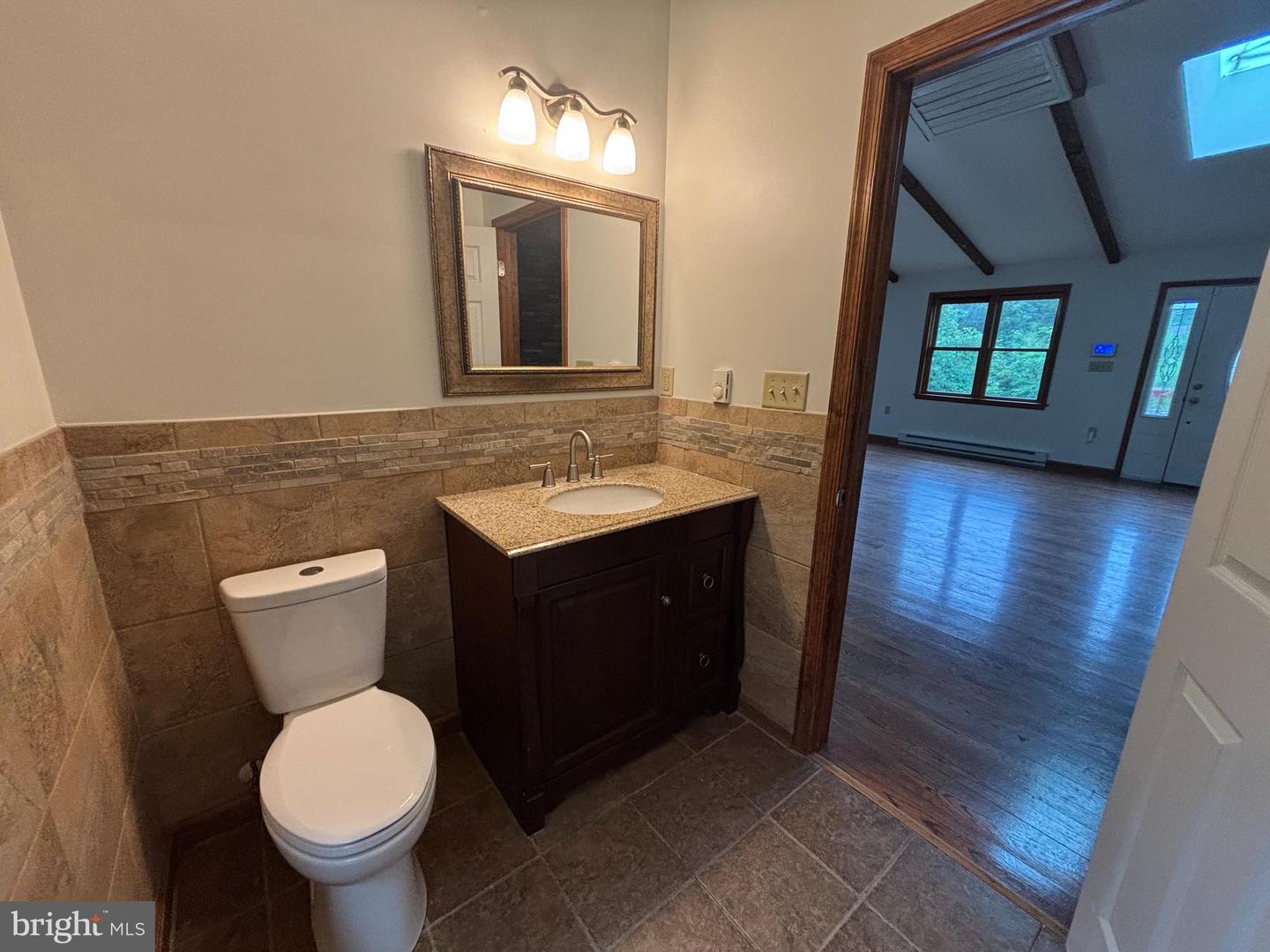 264 Cedar Ln Property Photo 10