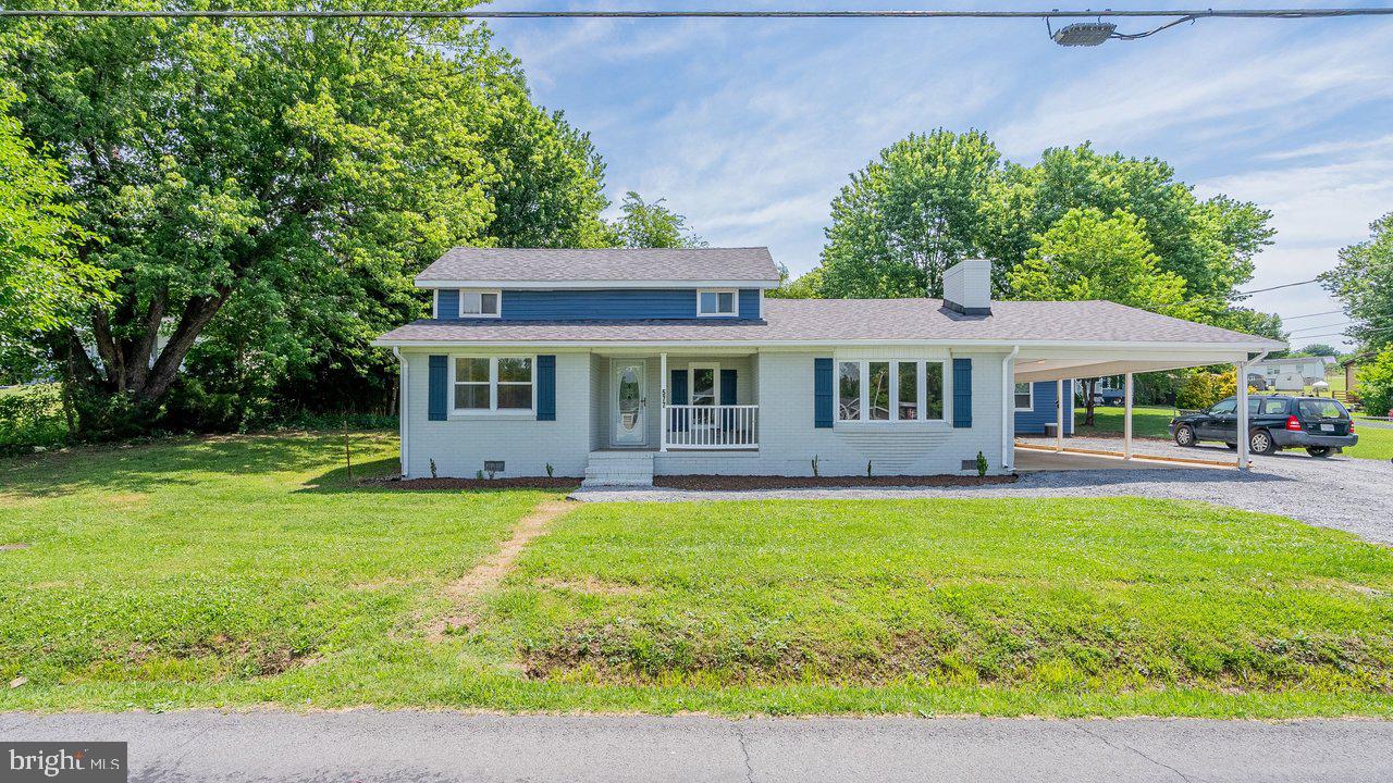 577 Pond Ave Property Photo 1