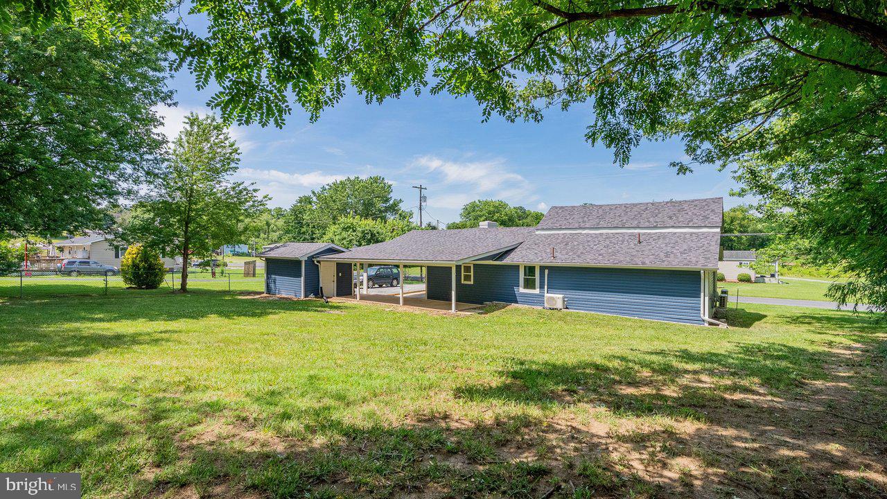 577 Pond Ave Property Photo 41
