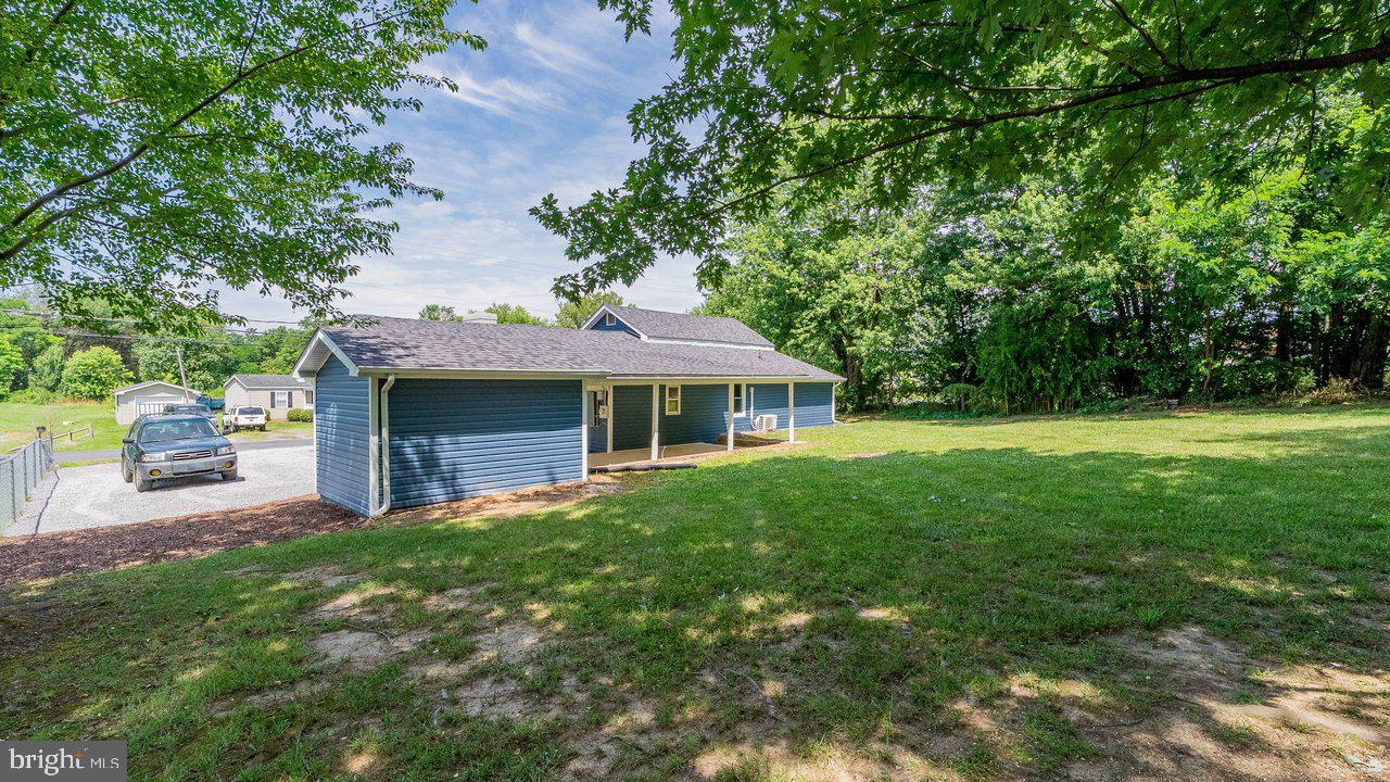 577 Pond Ave Property Photo 45