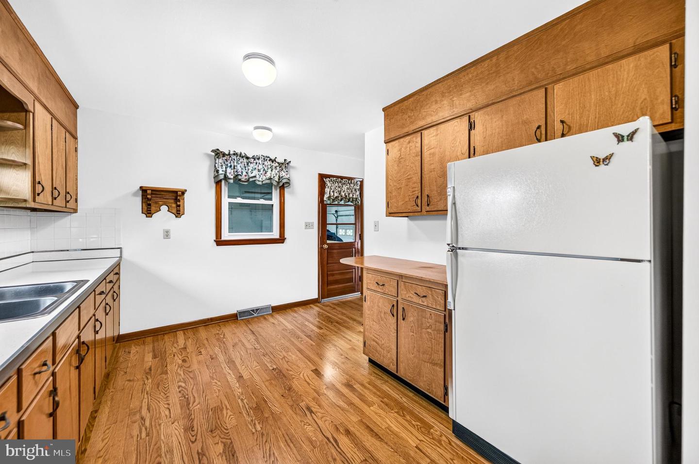 201 First St Property Photo 12