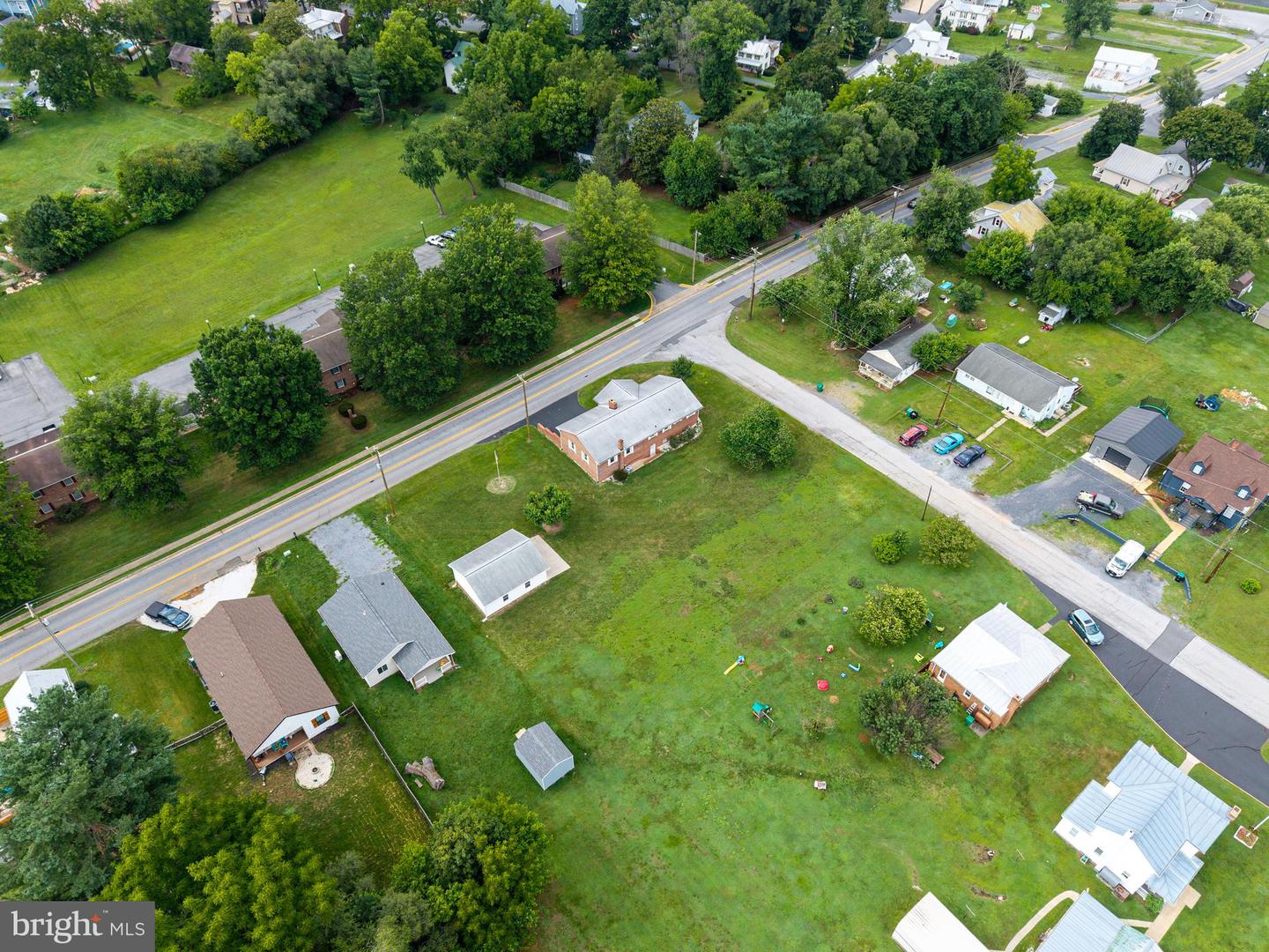 201 First St Property Photo 61