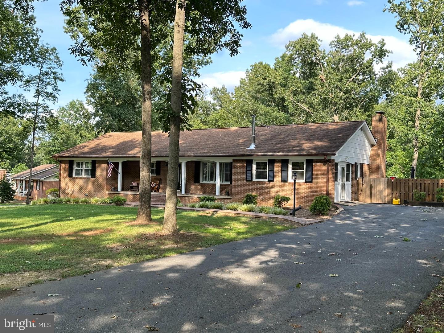 579 CIRCLE VIEW RD