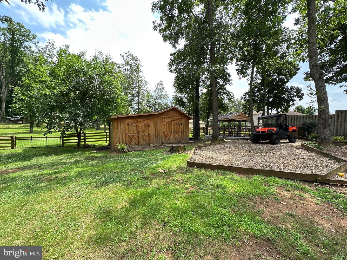 579 Circle View Rd Property Photo 14