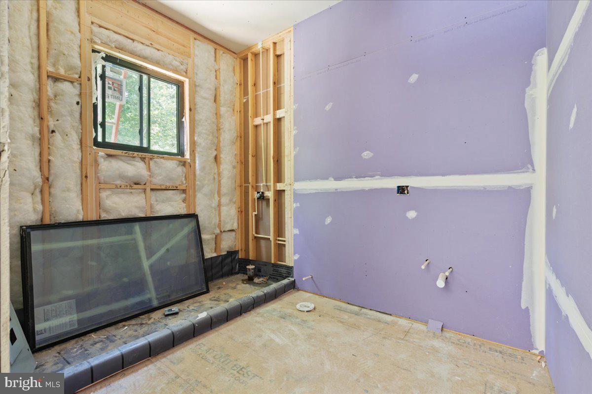 1346 Shipyard Rd Property Photo 17