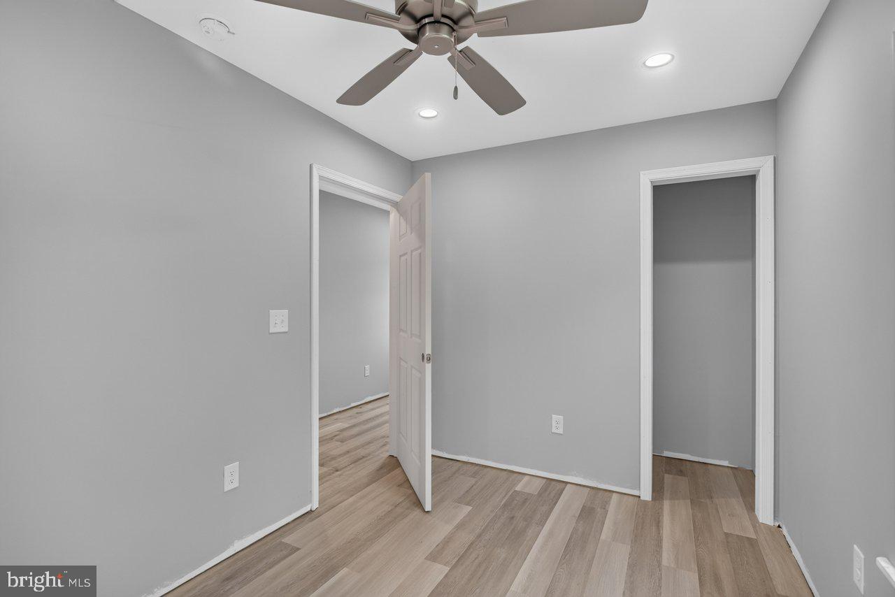 391 Trenton Ave. Property Photo 23