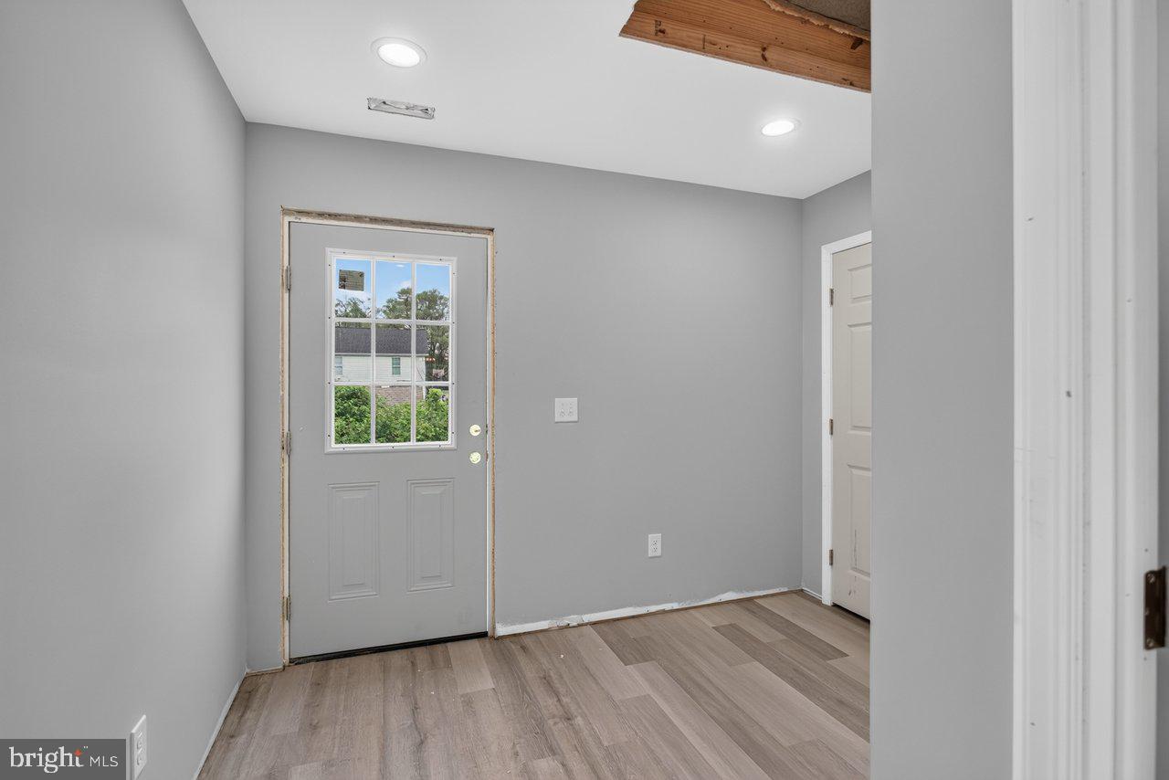391 Trenton Ave. Property Photo 24
