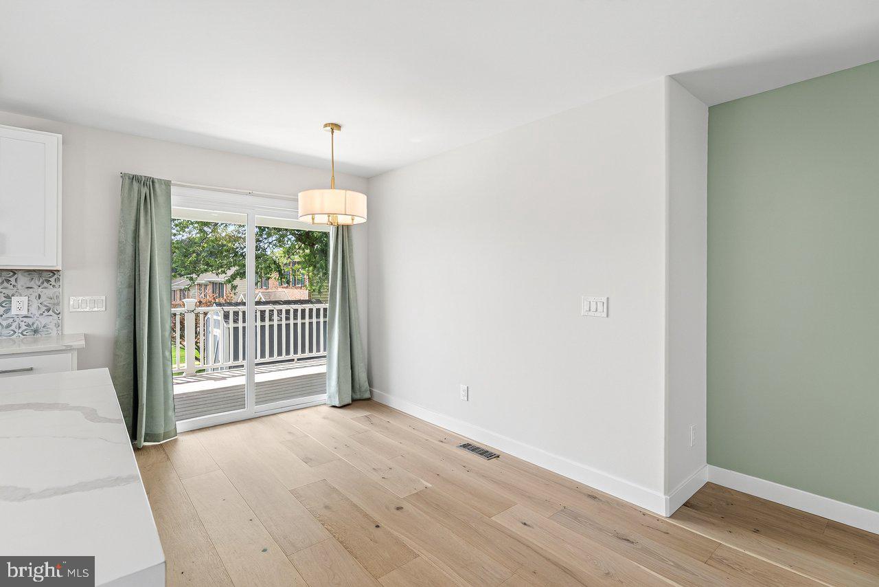320 Eighth Ave Property Photo 27