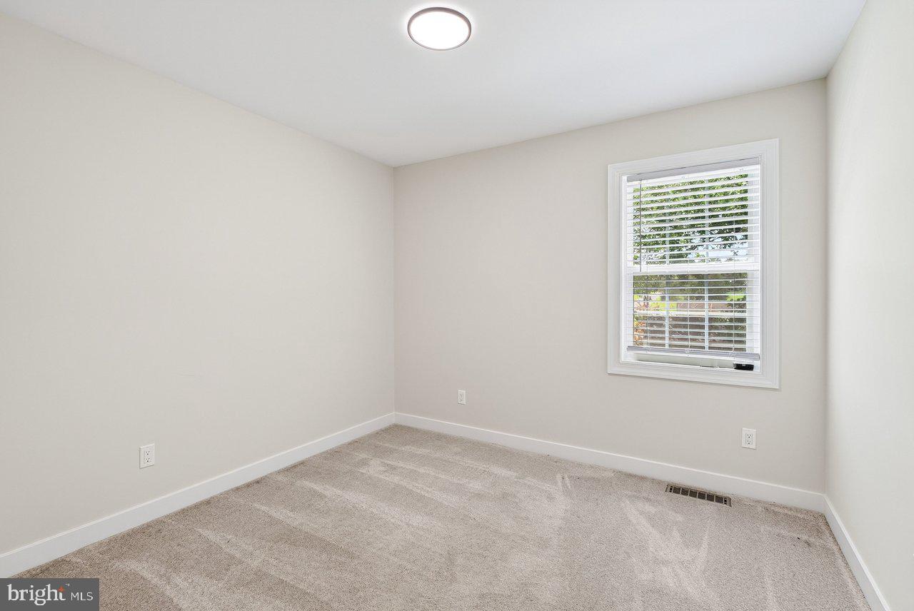 320 Eighth Ave Property Photo 38