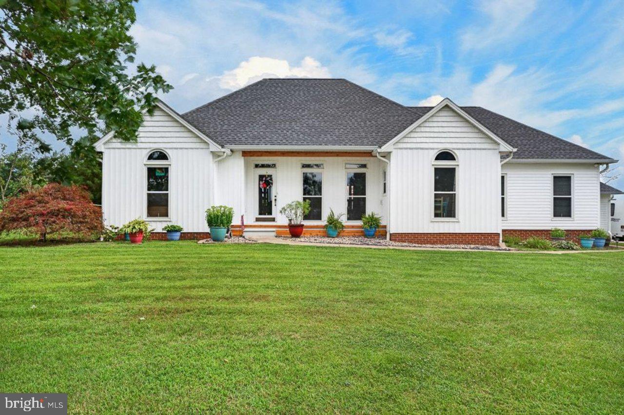 3 Rowe Dr Property Photo 1