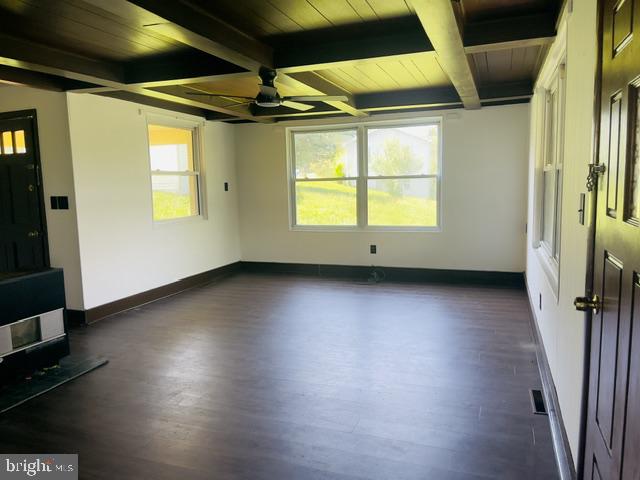 10 Nunn Ln Property Photo 15