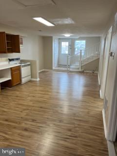 307 E Main St #b1 Property Photo 6