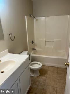 307 E Main St #b1 Property Photo 10