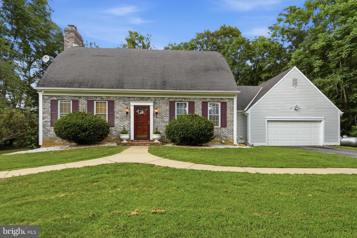 1530 Compton Hollow Rd Property Photo 1