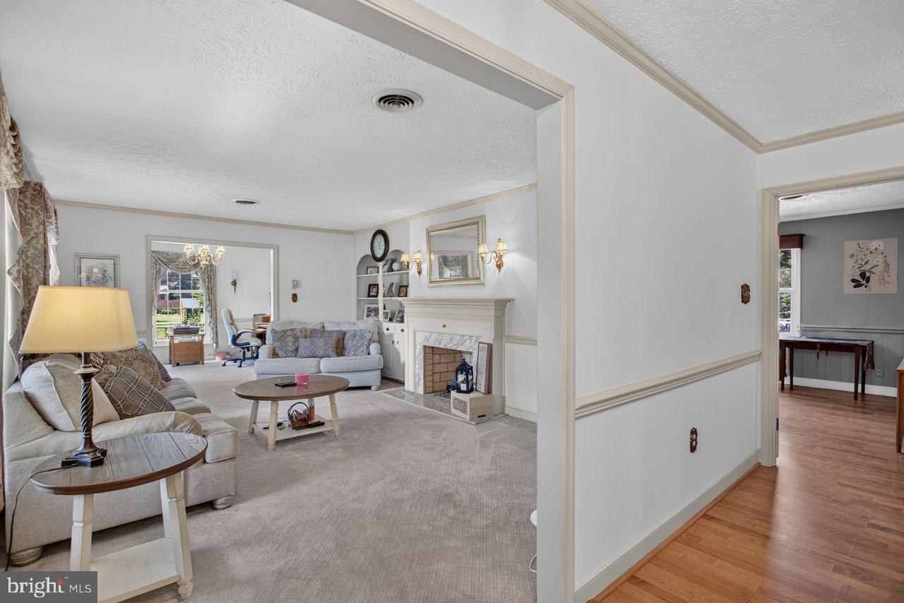 207 Circle View Rd Property Photo 5