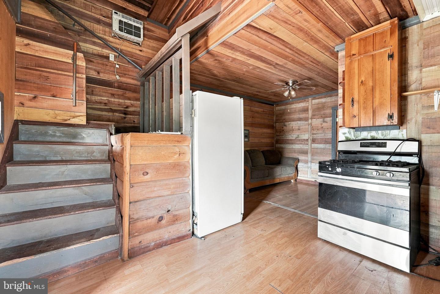 1537 Kimball Rd Property Photo 36