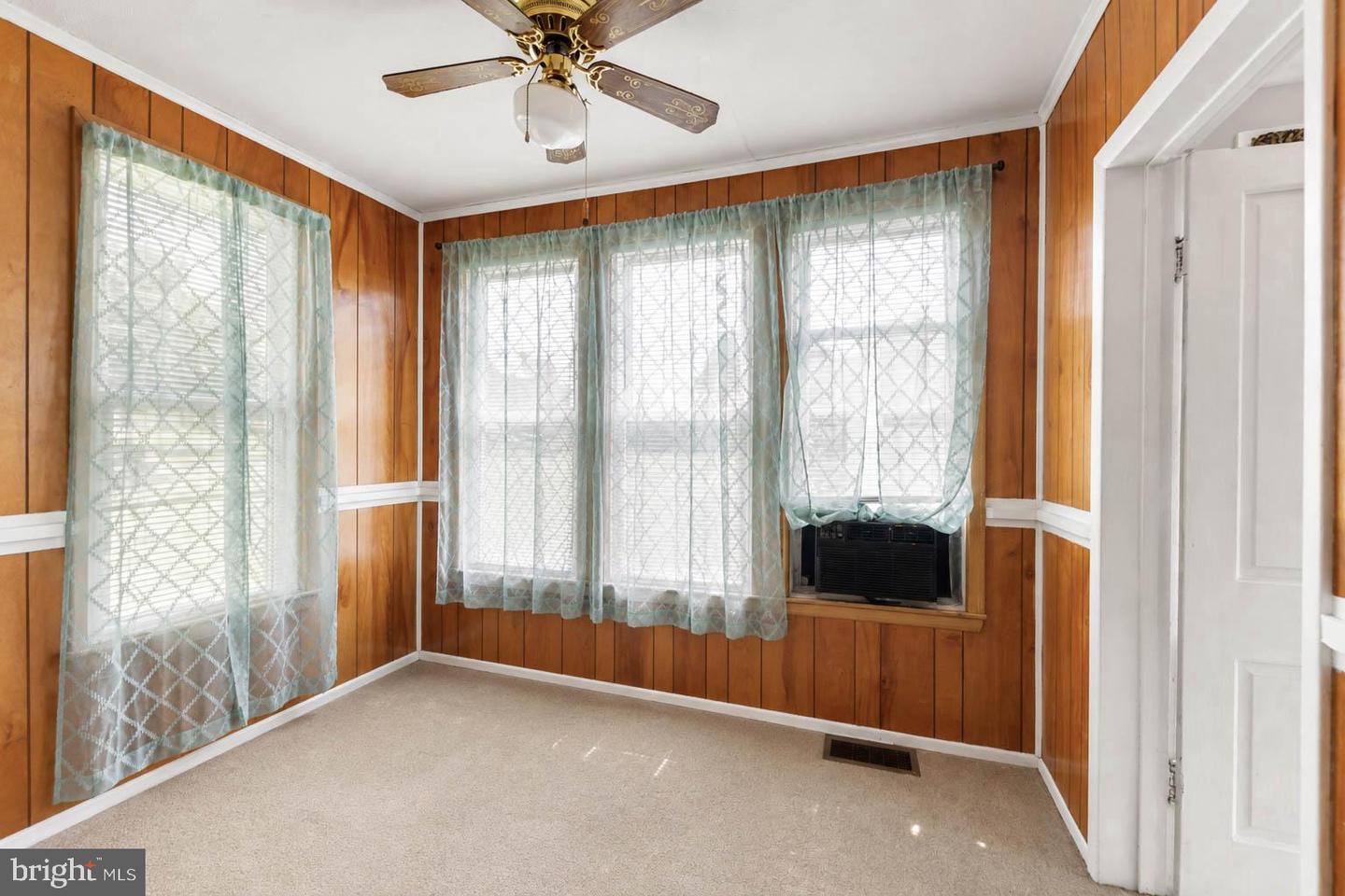 509 7th St Property Photo 13