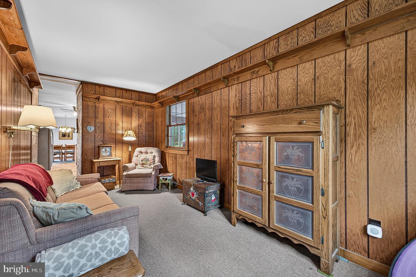 340 Camelot Ct Property Photo 61