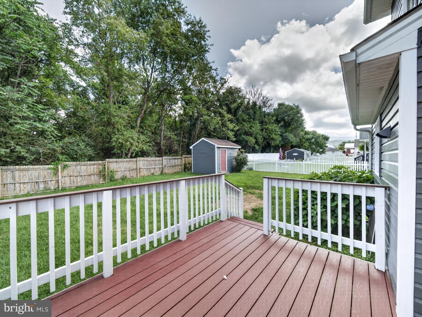 275 Fairview Property Photo 3