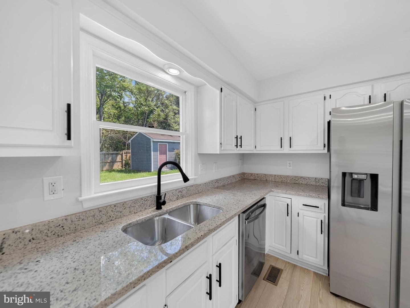 275 Fairview Property Photo 14
