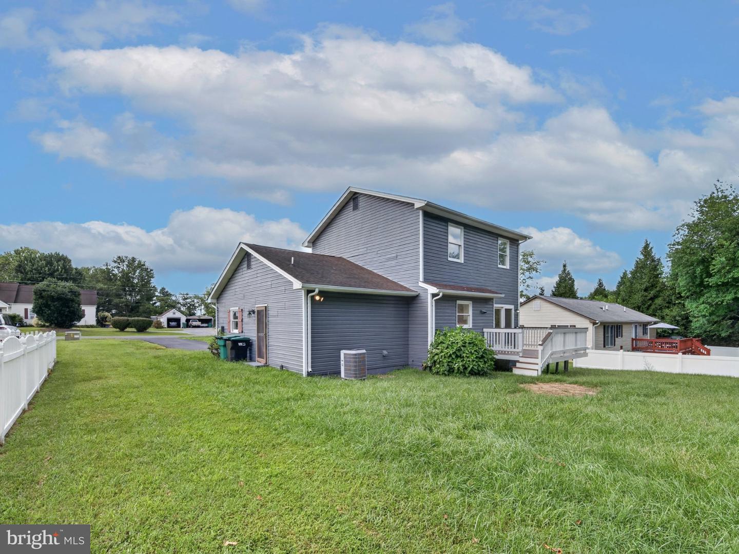 275 Fairview Property Photo 16