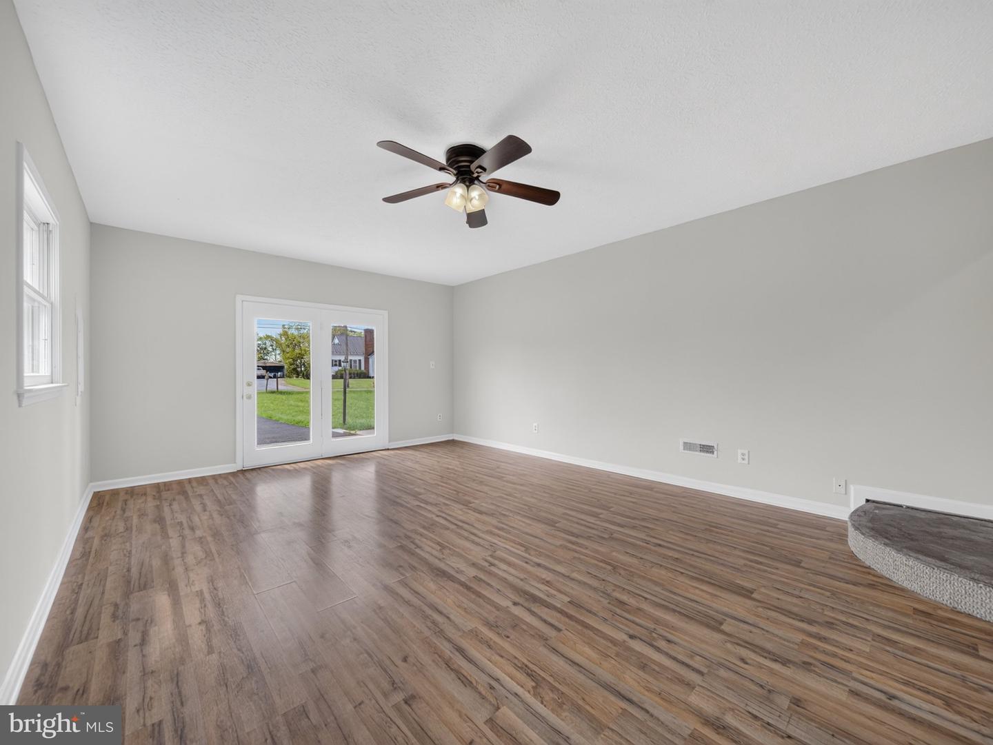 275 Fairview Property Photo 25