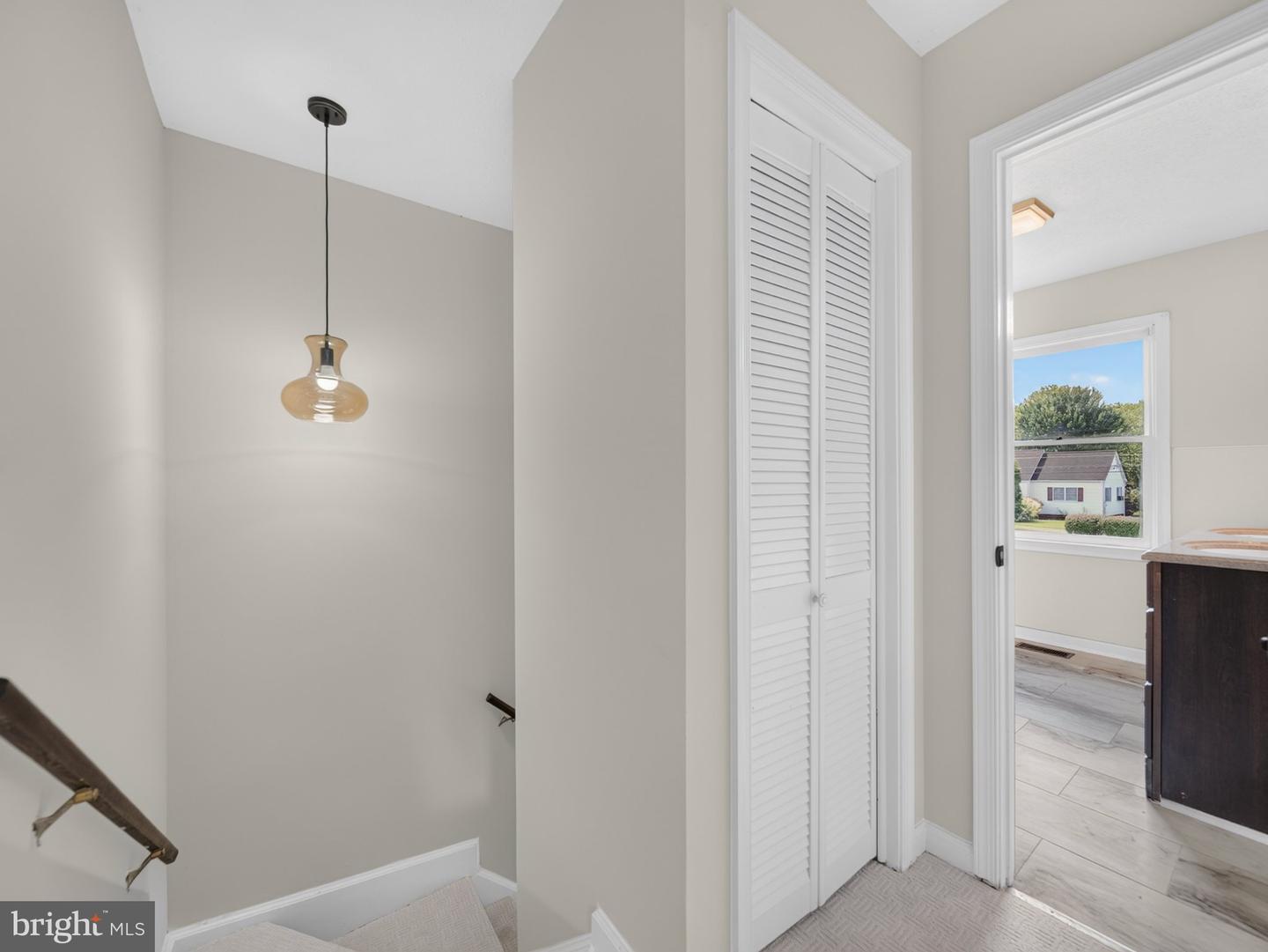 275 Fairview Property Photo 33