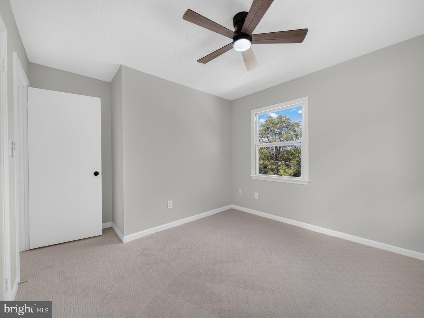 275 Fairview Property Photo 37