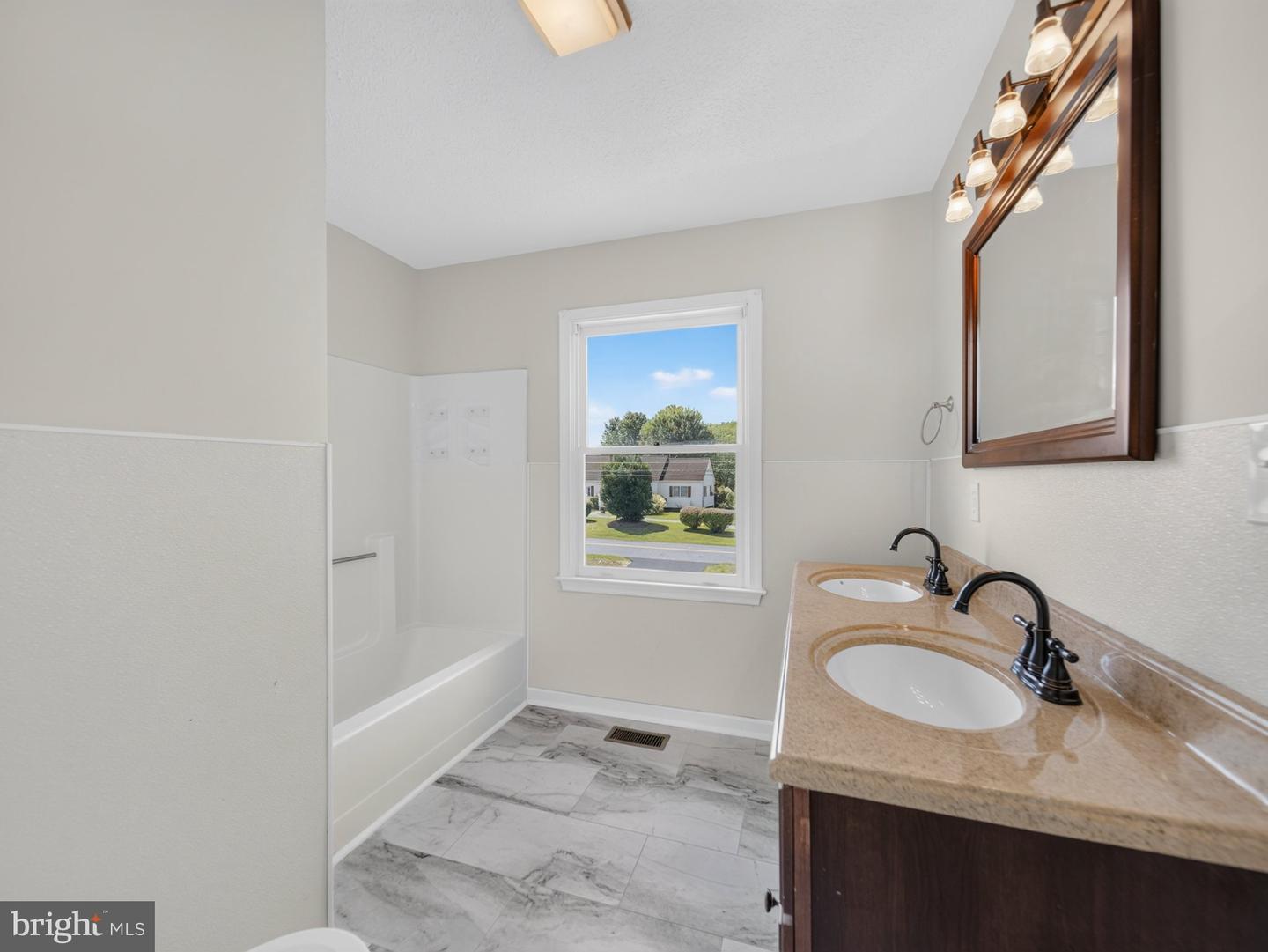 275 Fairview Property Photo 42