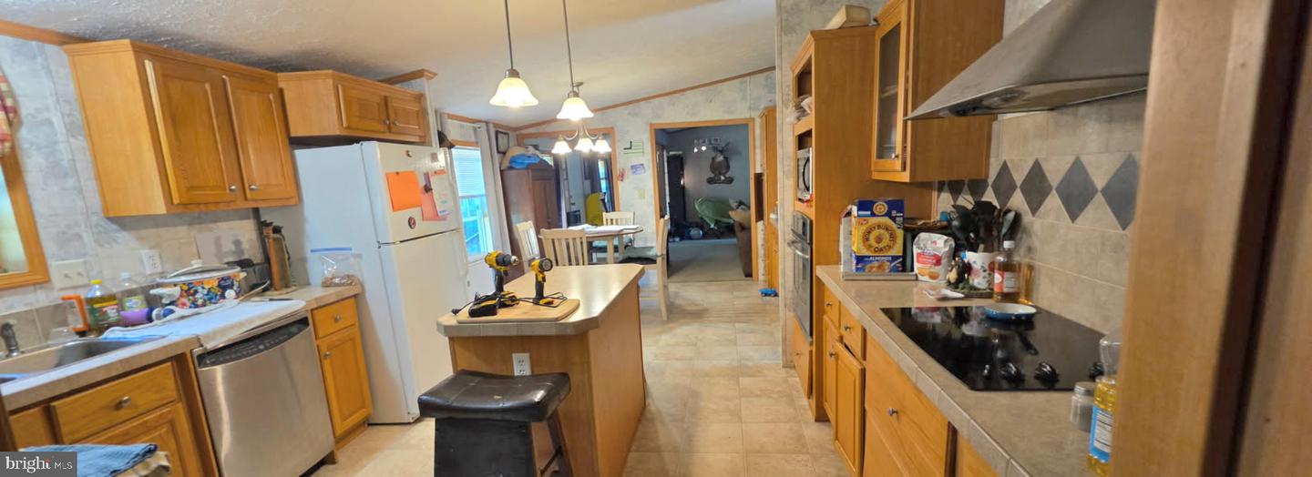 177 Streamview Rd Property Photo 6