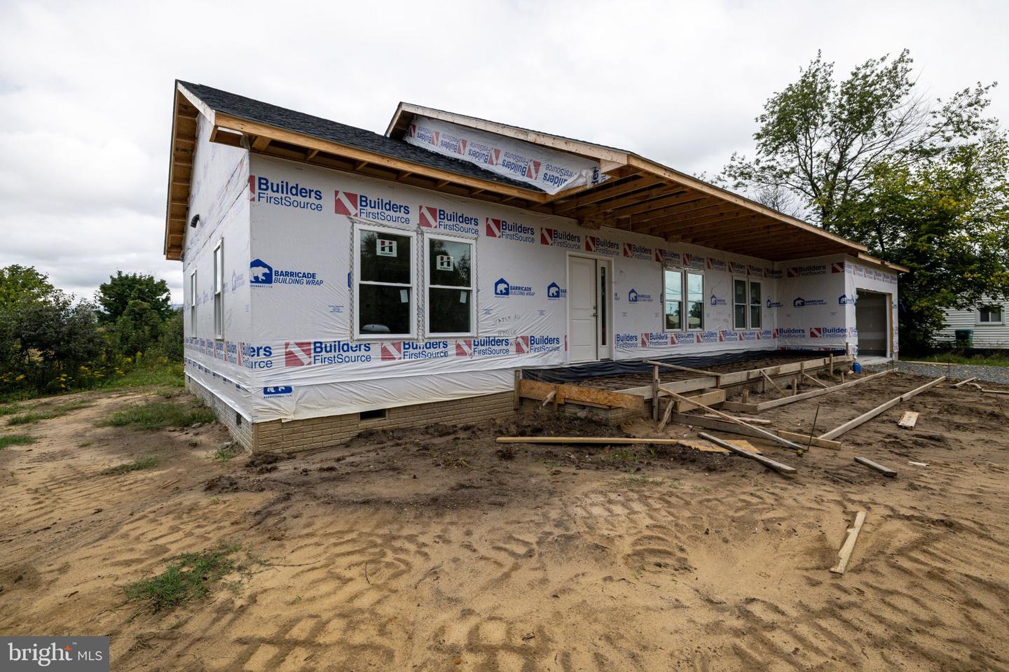 214 Chapel Village Rd Property Photo 10