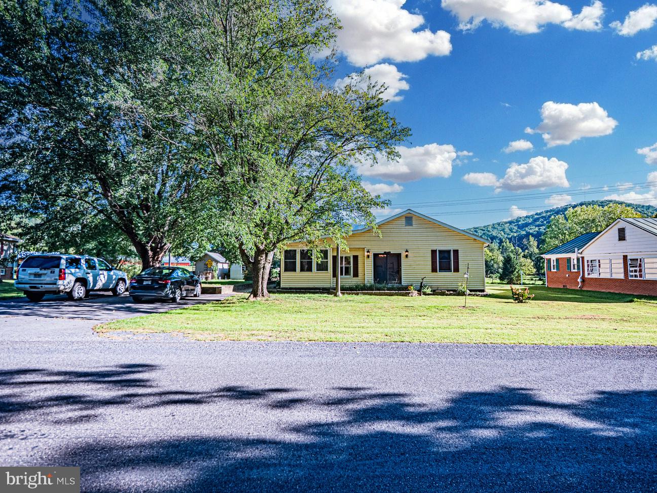 2468 Dry Run Rd Property Photo 1