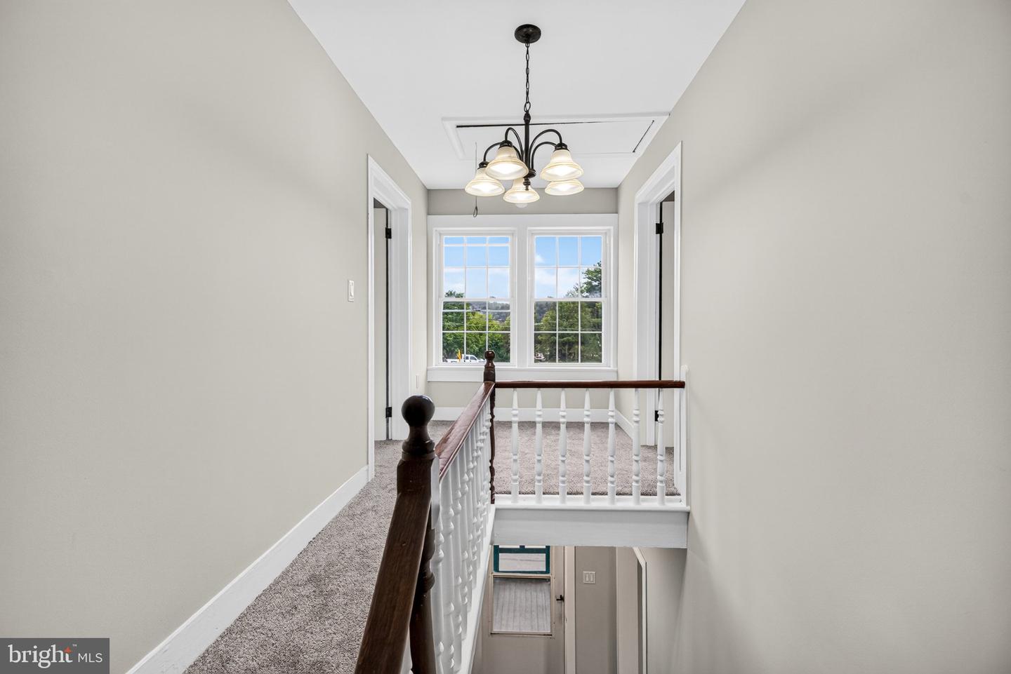 206 2nd St Property Photo 19