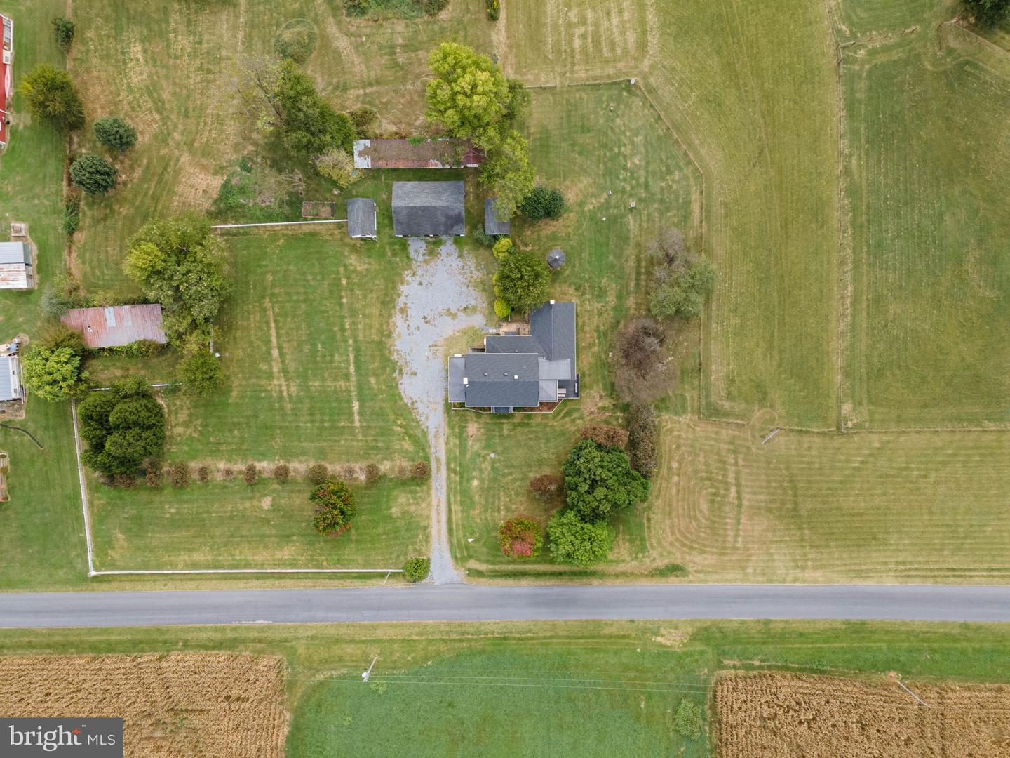 228 Old Farm Rd Property Photo 57