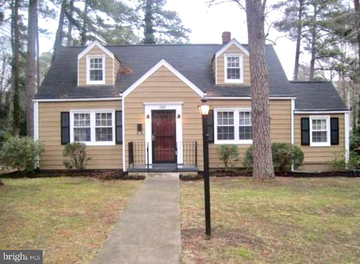 1767 East Blvd Property Photo