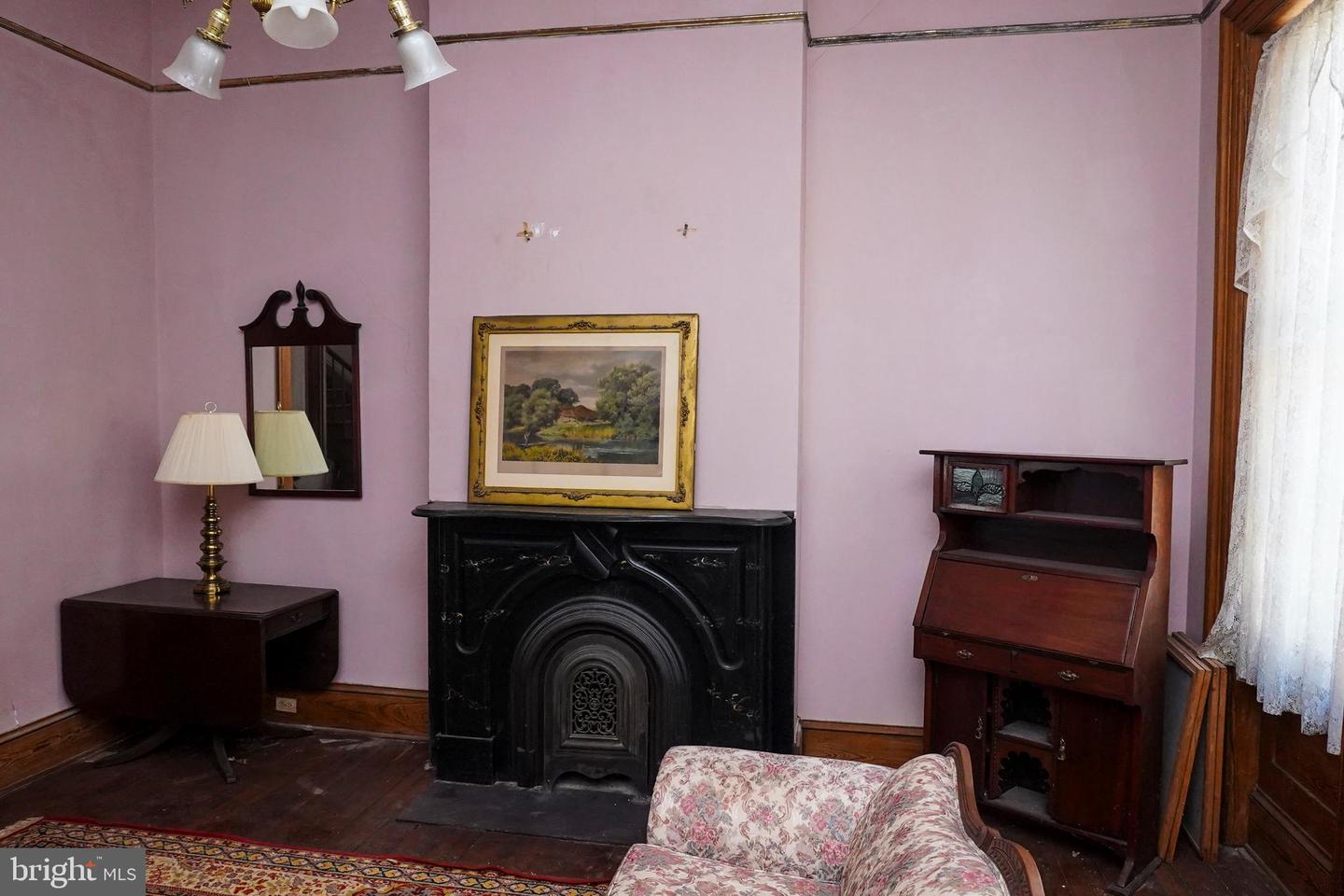 220 High Street Property Photo 9