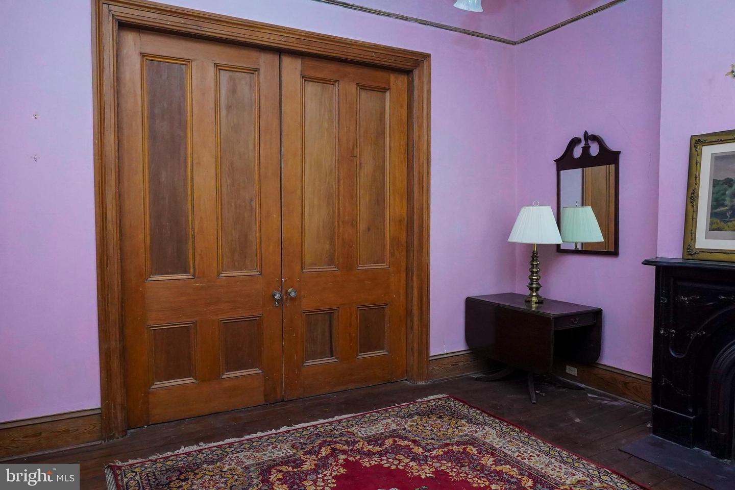 220 High Street Property Photo 11