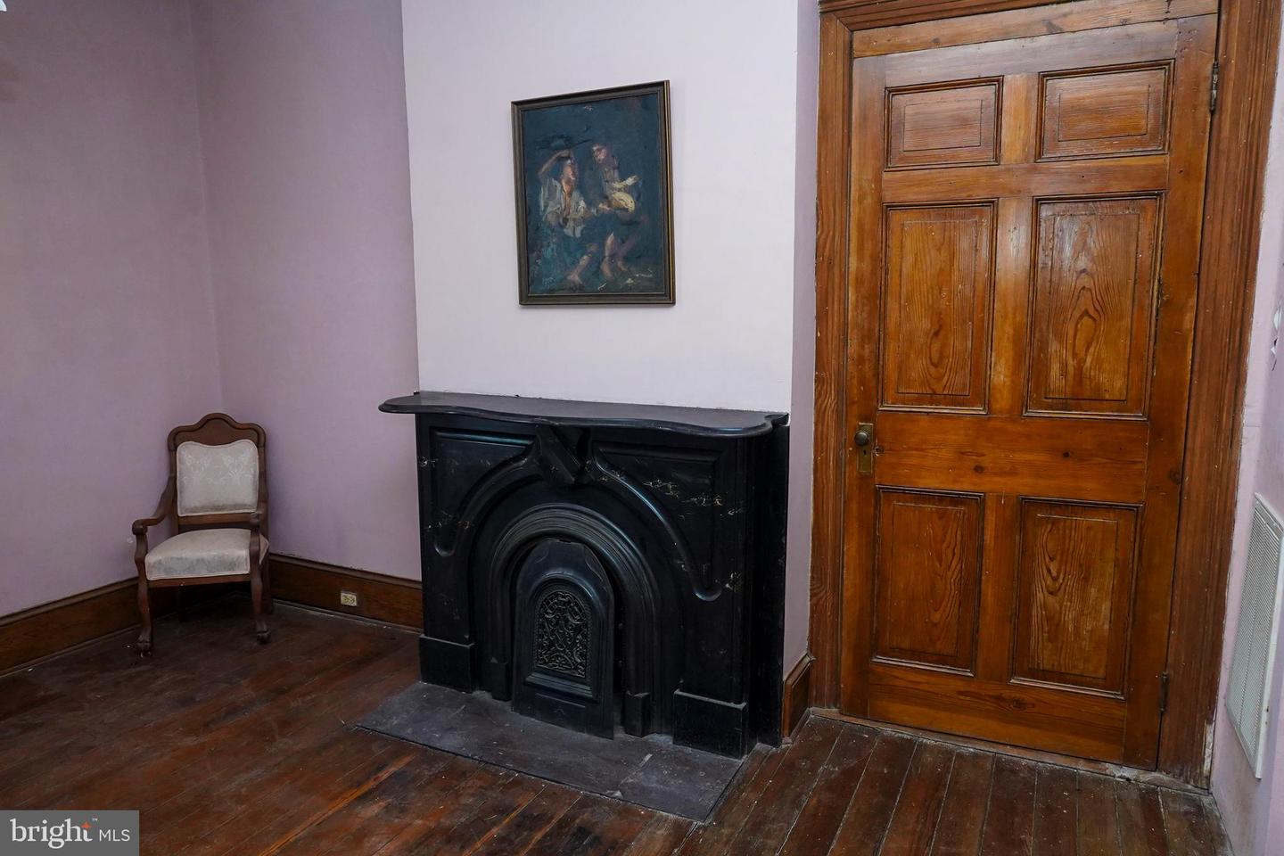 220 High Street Property Photo 14