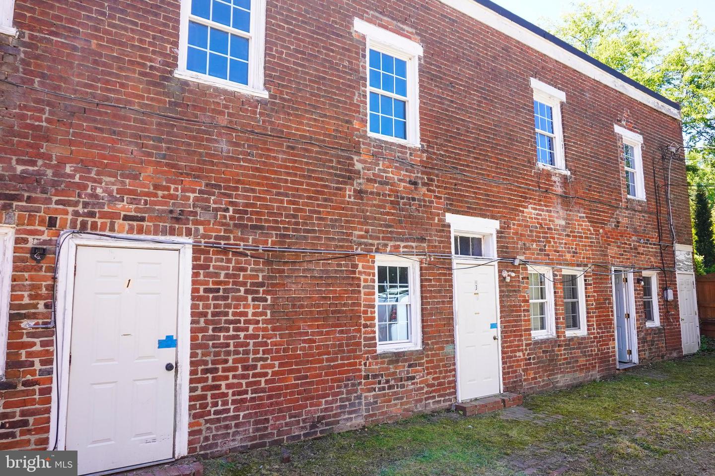 220 High Street Property Photo 45