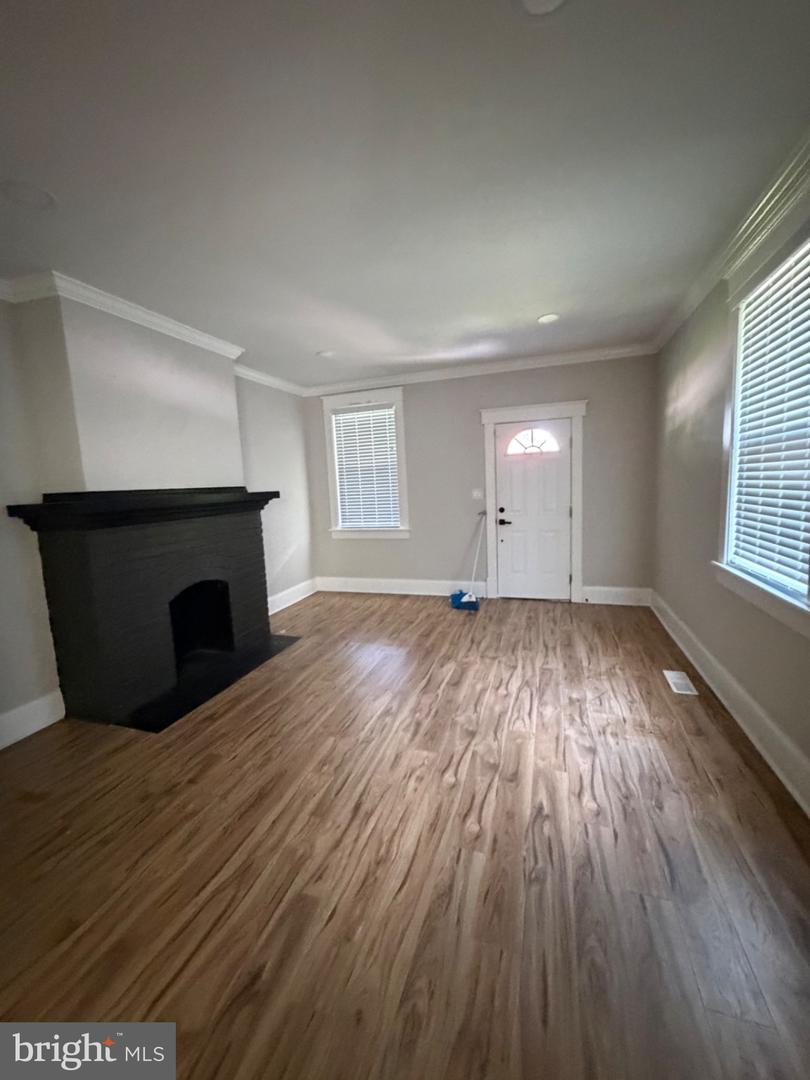 1846 East Blvd Property Photo 3