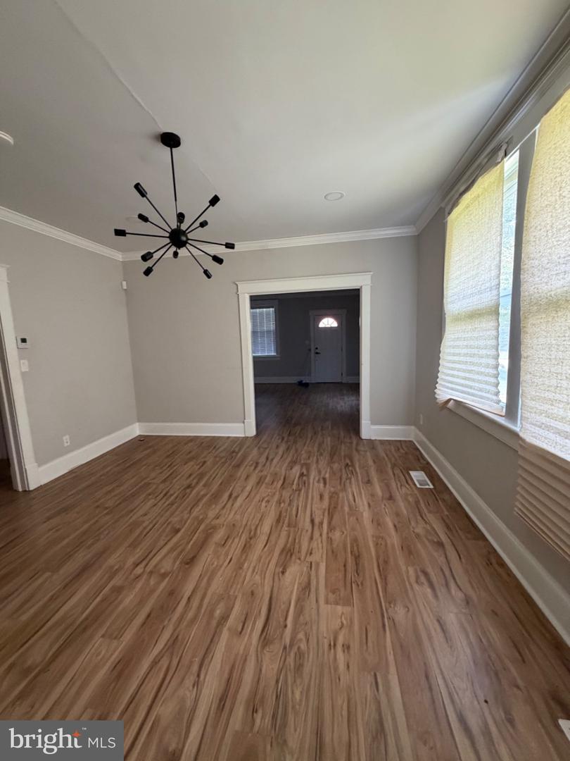 1846 East Blvd Property Photo 4